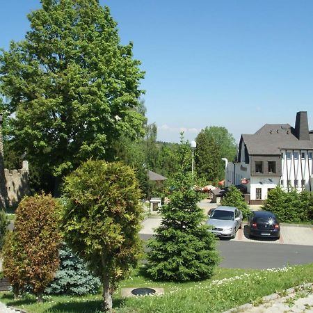 Garni Hotel Pyramida Cheb Exterior photo